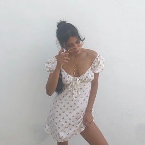 With Jéan Audrey Dress—Ditsy Daisys